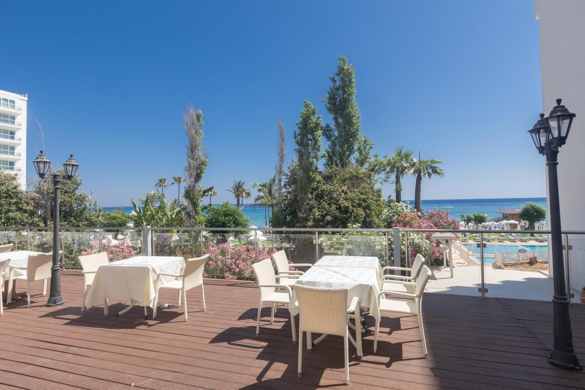 Iliada Beach Hotel 普罗塔拉斯 外观 照片