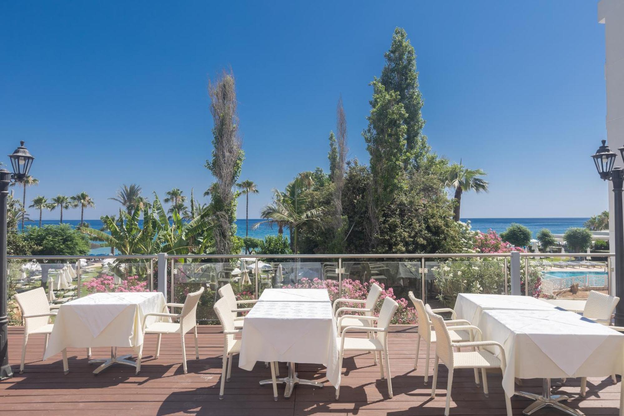 Iliada Beach Hotel 普罗塔拉斯 外观 照片