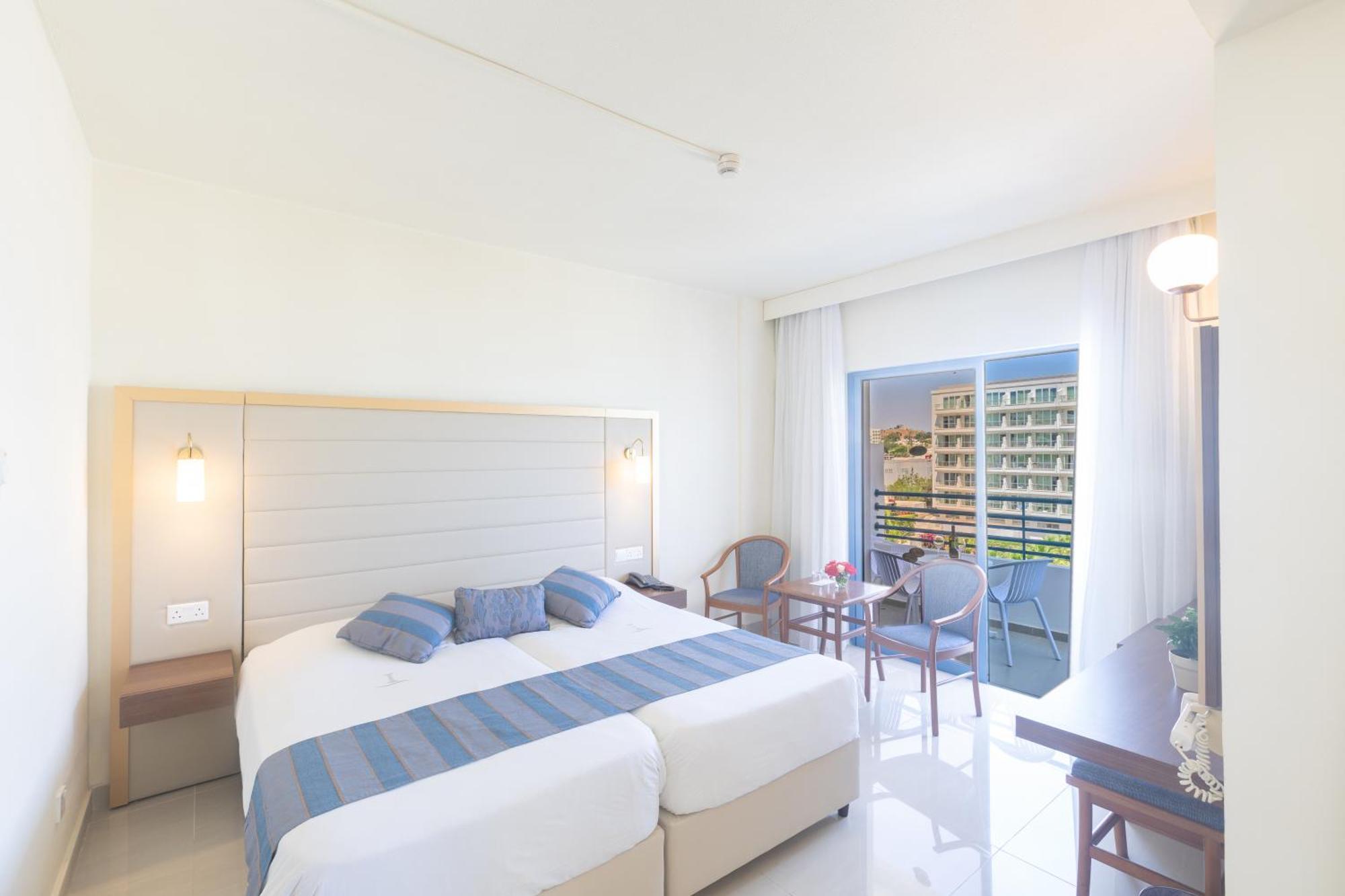 Iliada Beach Hotel 普罗塔拉斯 外观 照片