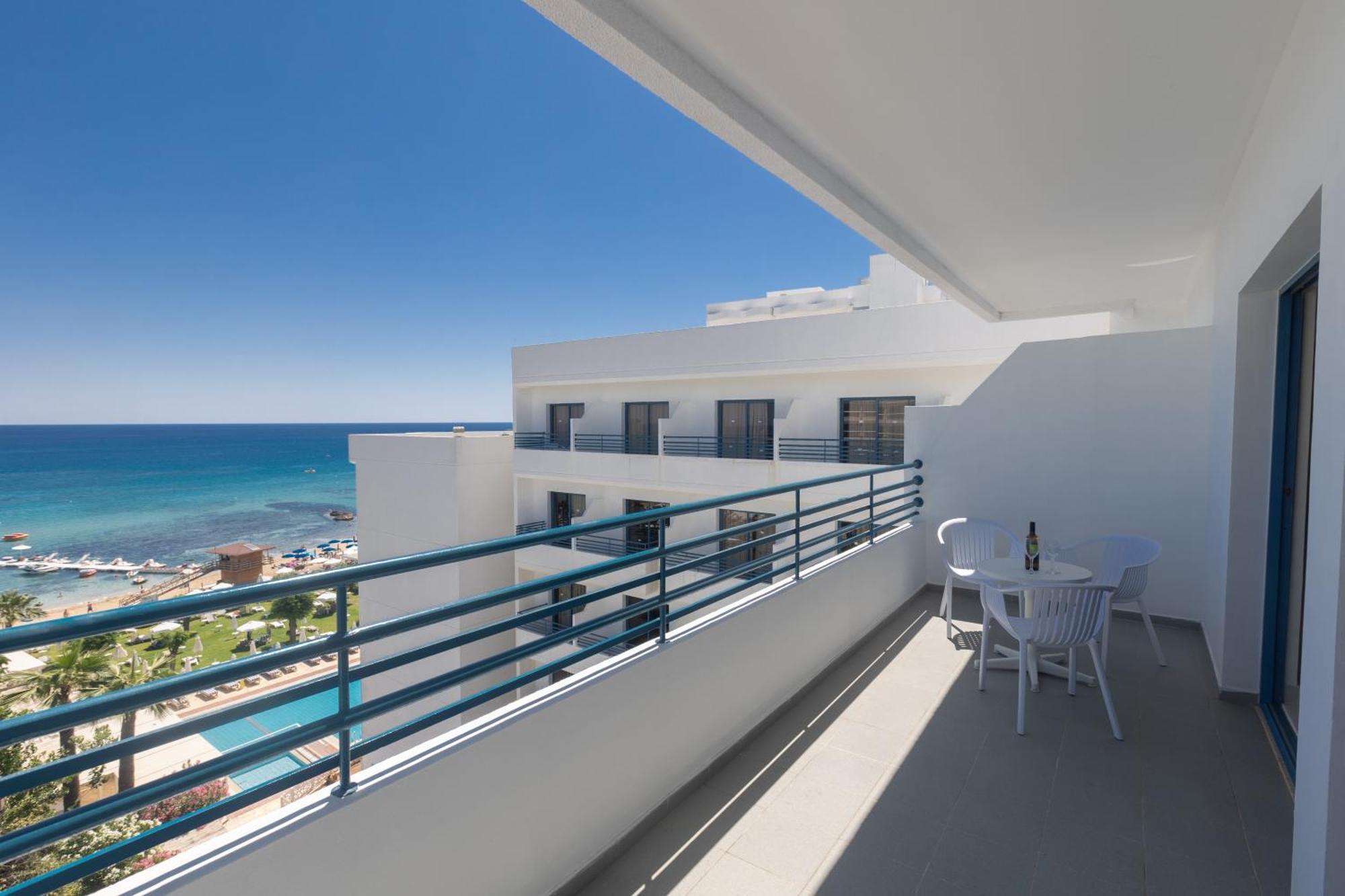 Iliada Beach Hotel 普罗塔拉斯 外观 照片