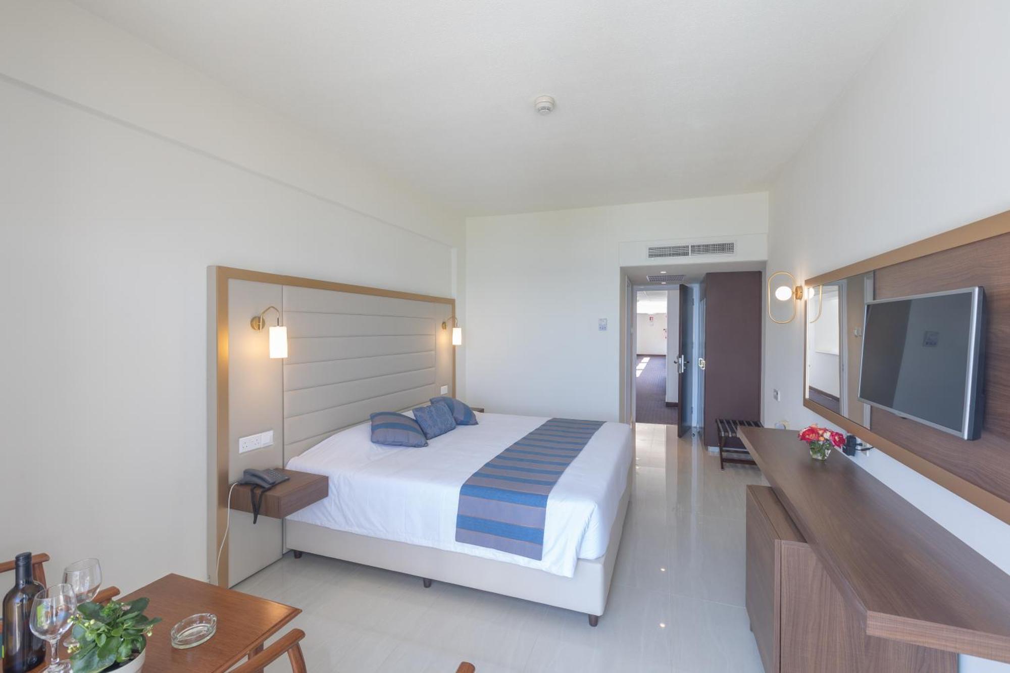 Iliada Beach Hotel 普罗塔拉斯 外观 照片