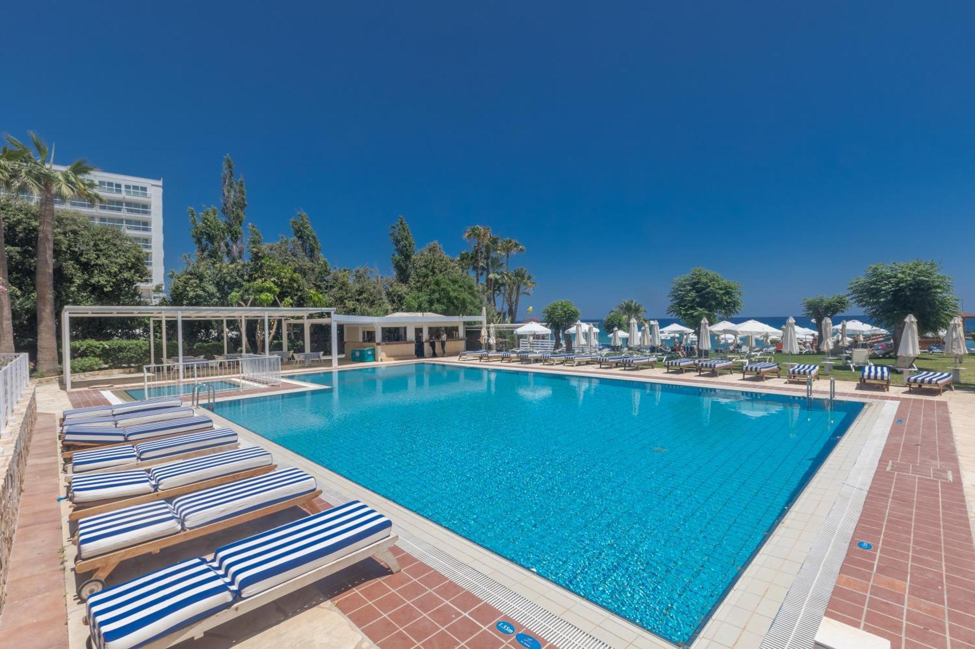 Iliada Beach Hotel 普罗塔拉斯 外观 照片