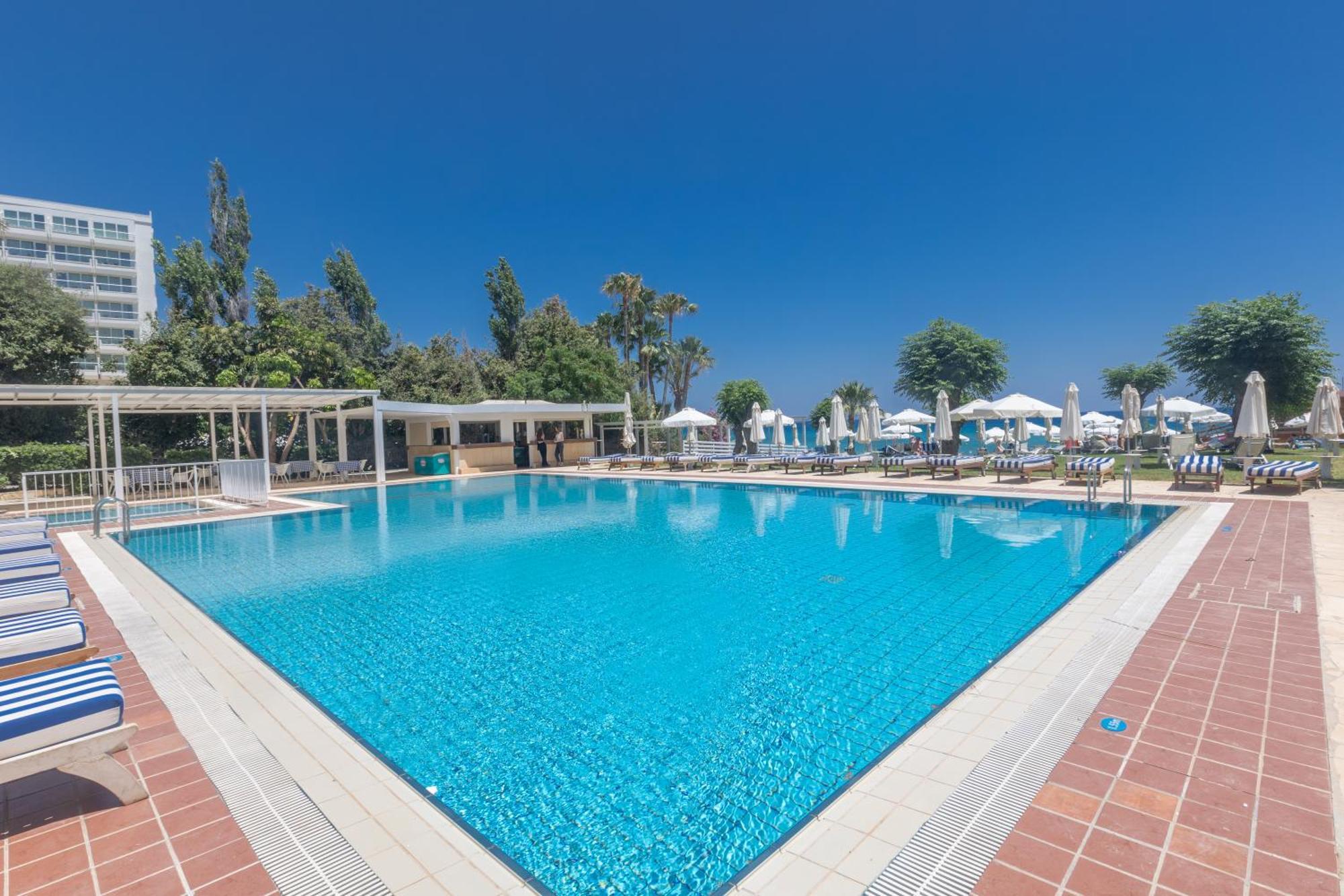Iliada Beach Hotel 普罗塔拉斯 外观 照片